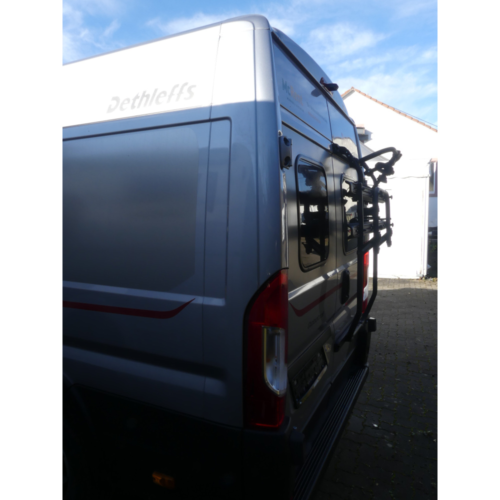 Dethleffs-Globetrail-640 S Peugeot-165 PS