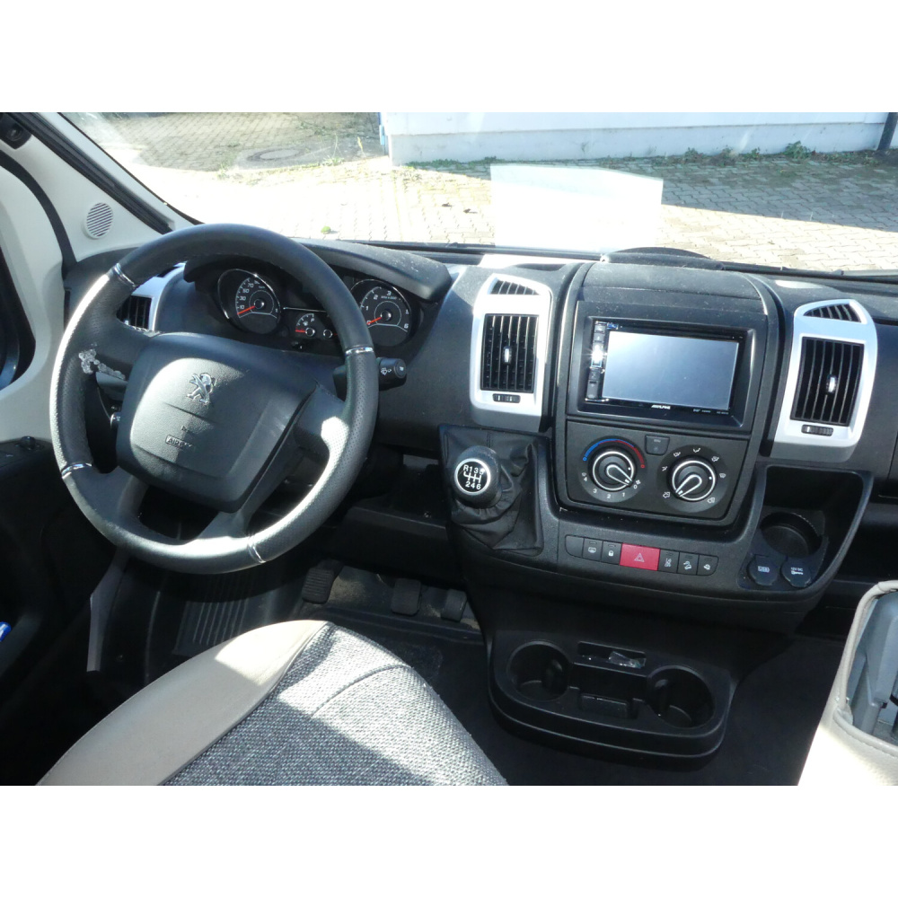 Dethleffs-Globetrail-600 S Peugeot-165PS