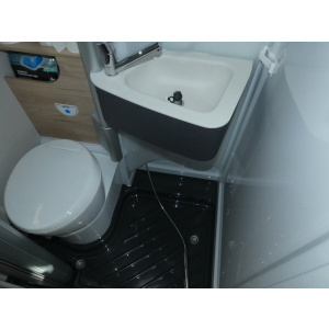 Dethleffs-Globetrail-640 S Peugeot-