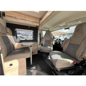 Dethleffs-Globetrail-640 S Peugeot-140 Ps