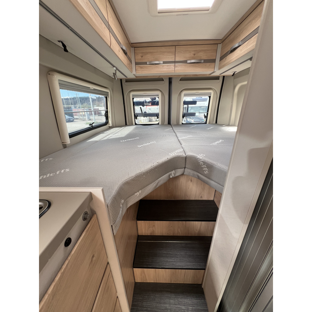 Dethleffs-Globetrail-640 S Peugeot-140 Ps