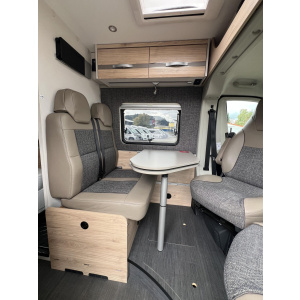 Dethleffs-Globetrail-640 S Peugeot-
