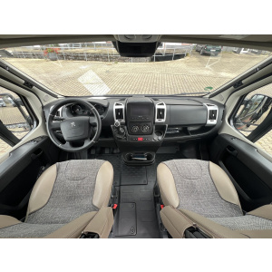 Dethleffs-Globetrail-640 S Peugeot-