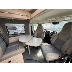 Dethleffs-Globetrail-640 S Peugeot-